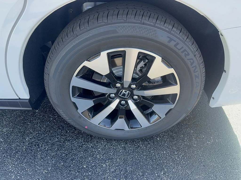 New 2027 Platinum White Pearl Honda EX-L image 9