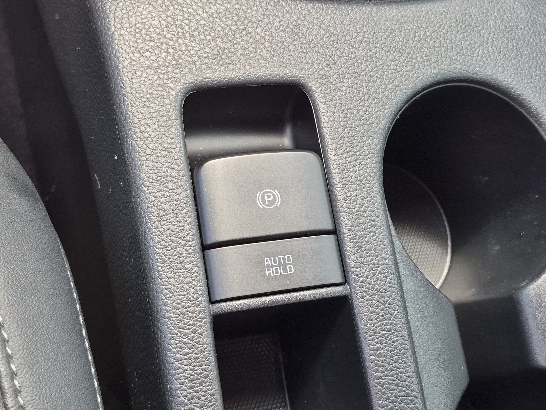Used 2024 Clear White/Black Roof Kia SX image 22