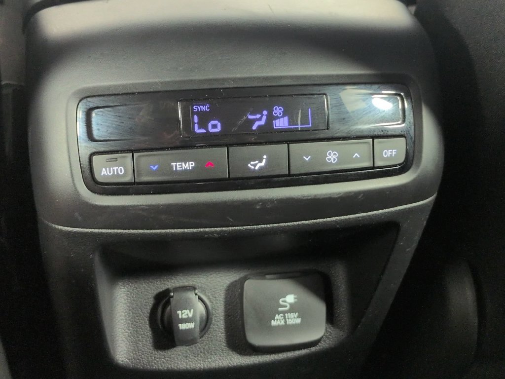 Used 2022 Red Hyundai SEL image 20