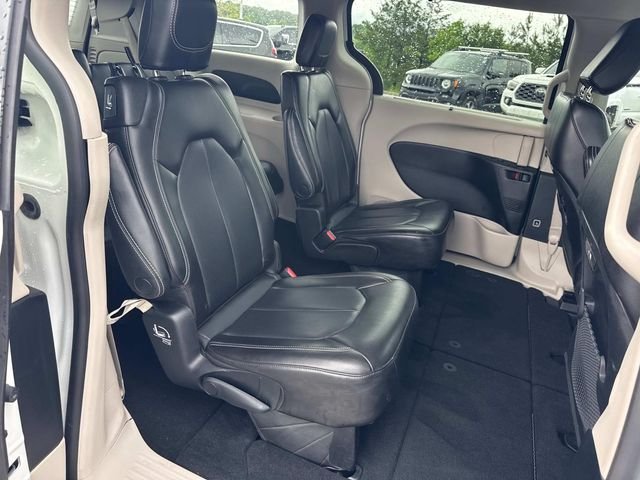 Used 2023 White Chrysler Touring L image 23