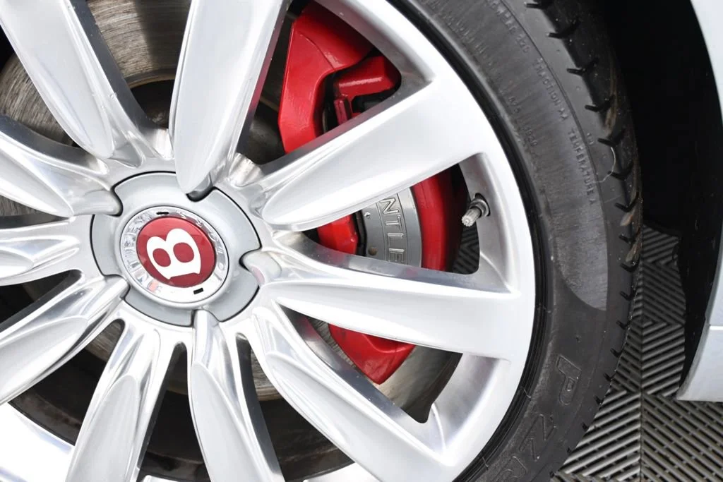 Used 2017 Silver Bentley V8 S image 23