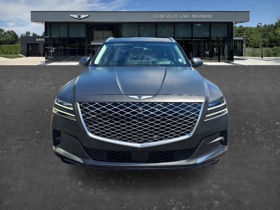 Certified Used 2024 Makalu Gray Matte Genesis 3.5T Prestige image 2