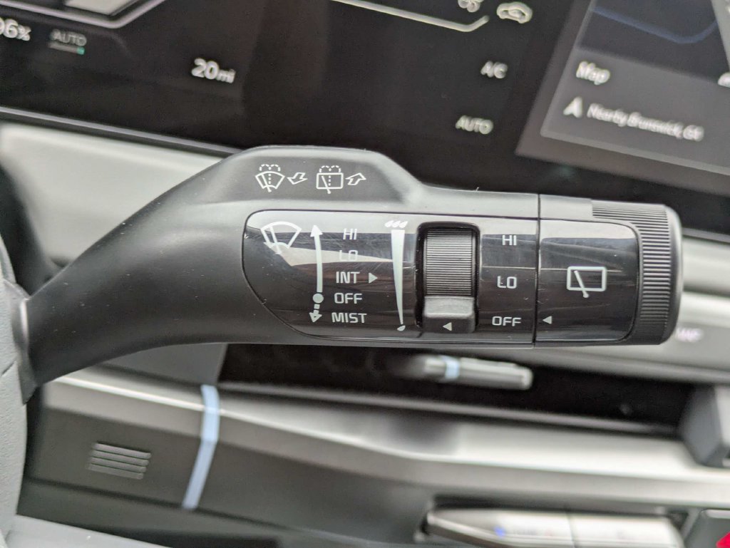 New 2027 Frost Blue Kia Wind image 27