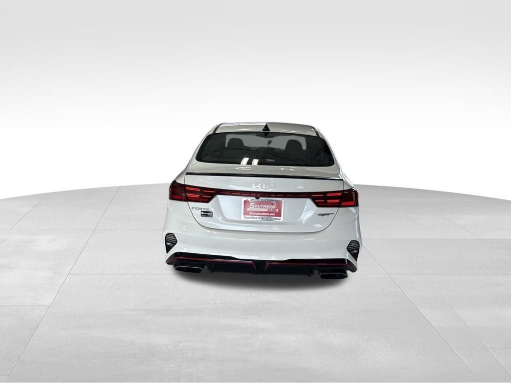 Used 2022 White Kia GT image 4