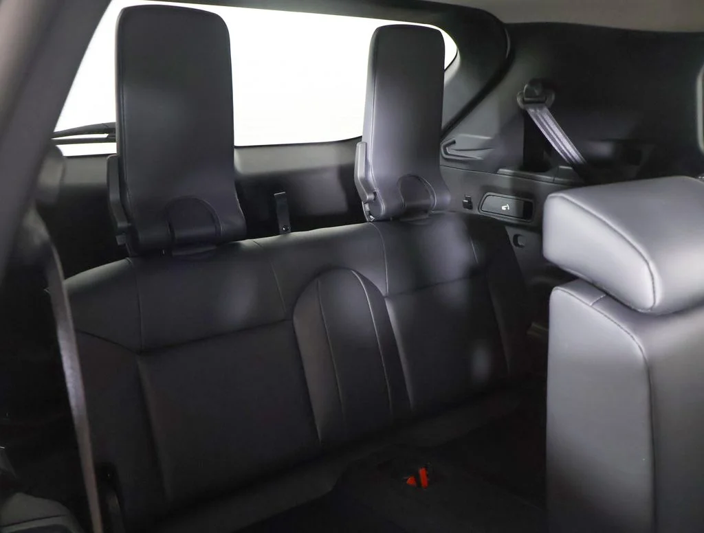 New 2026 White Mitsubishi SE image 34