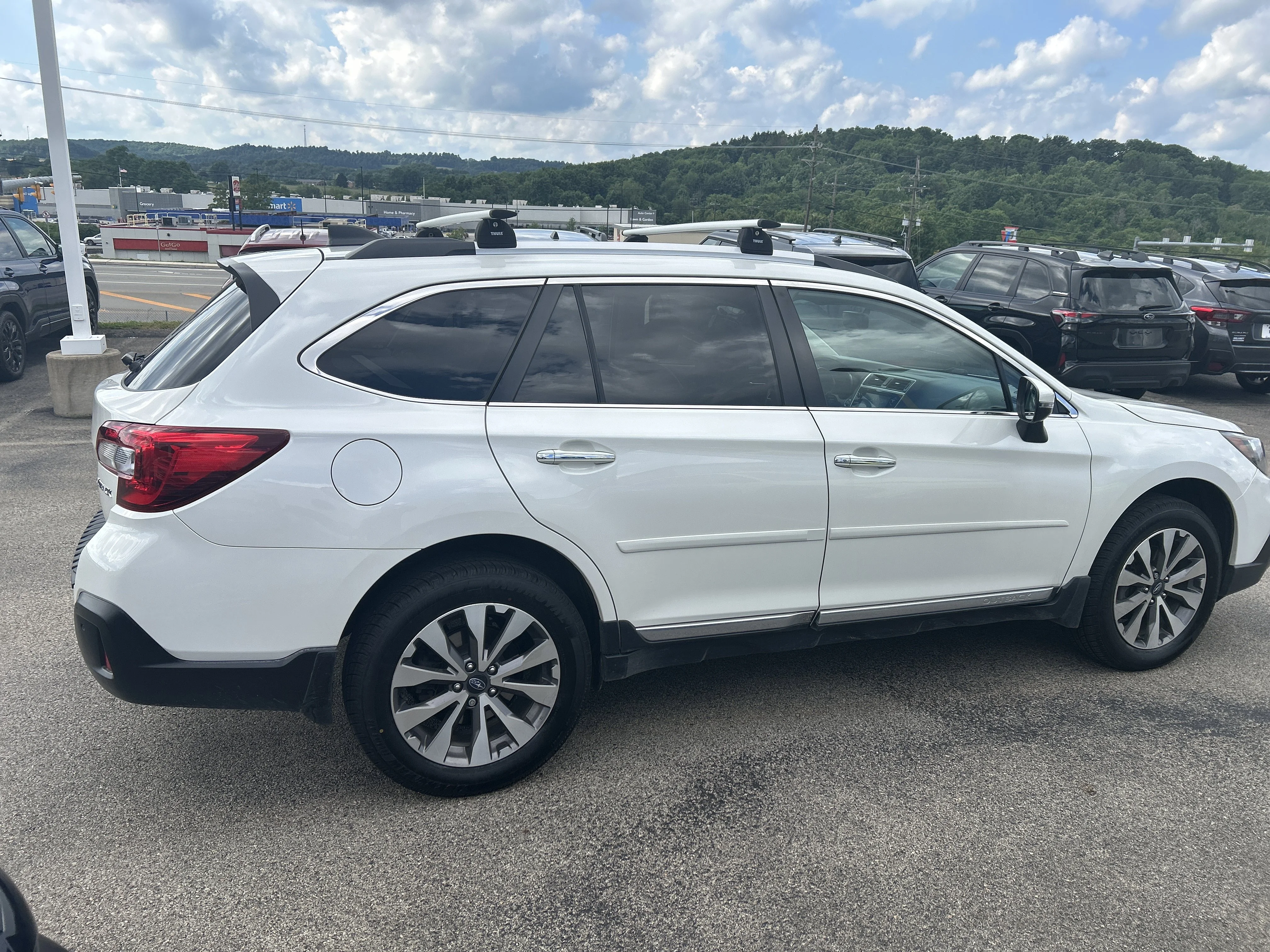 Used 2018 Crystal White Pearl Subaru Touring image 3