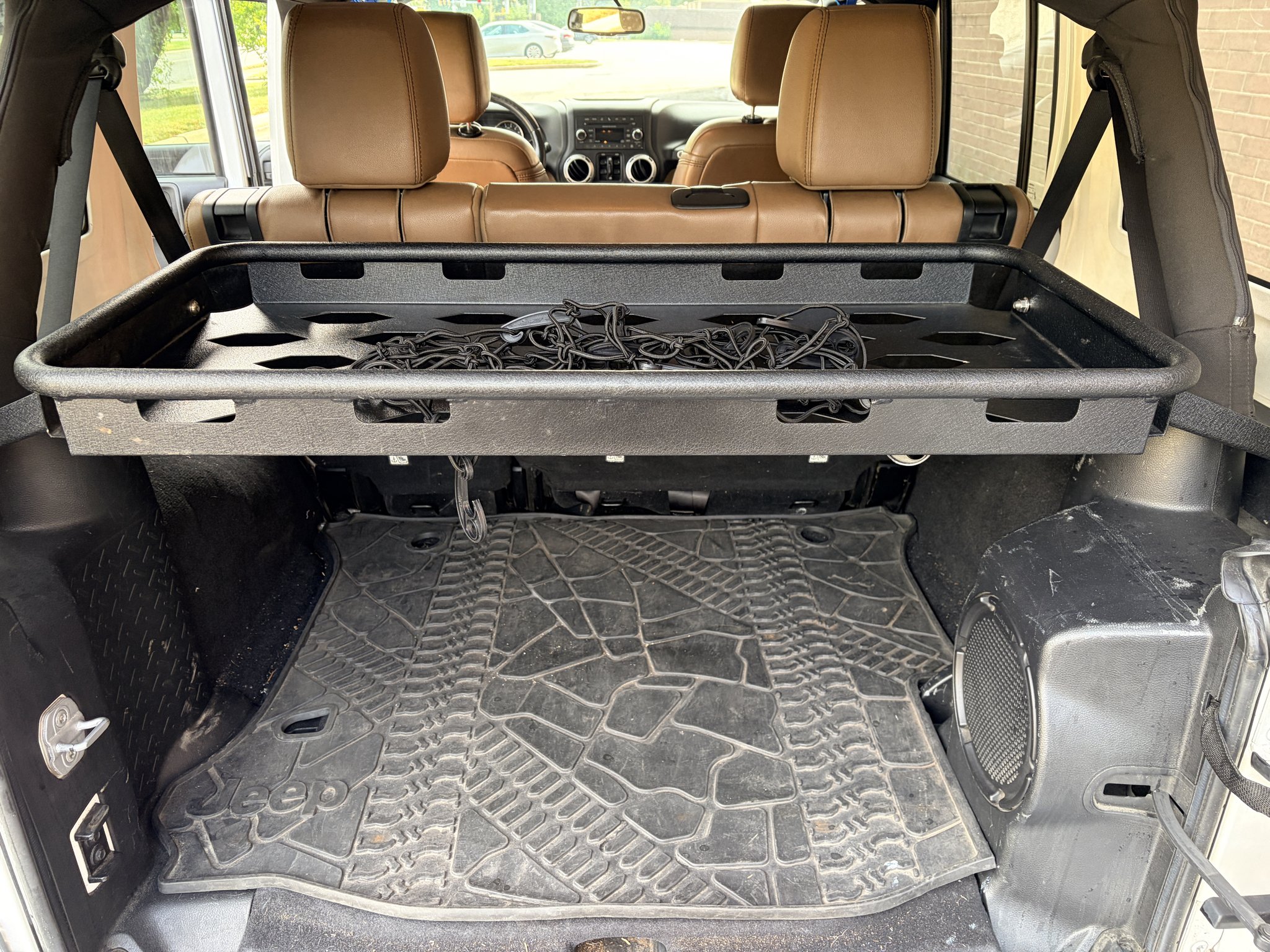 Used 2013 Bright White Clearcoat Jeep Sahara image 19