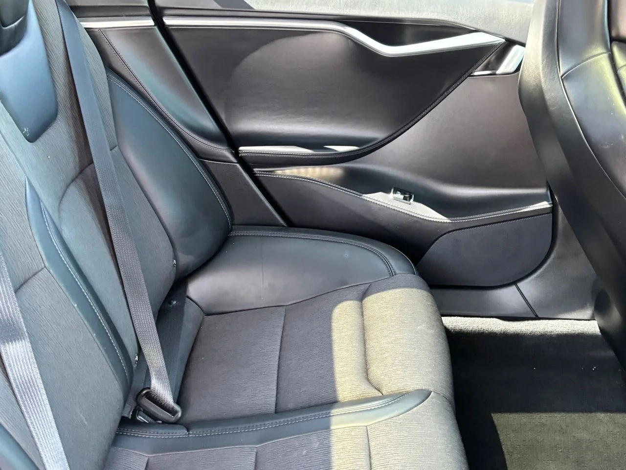 2018 Tesla Model S 100D - Photo 11