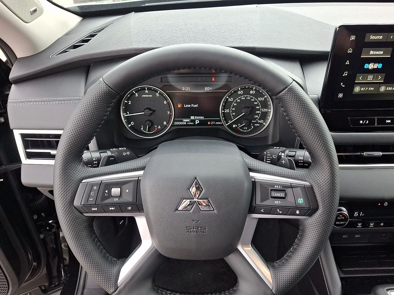 New 2026 Black Mitsubishi SE image 18