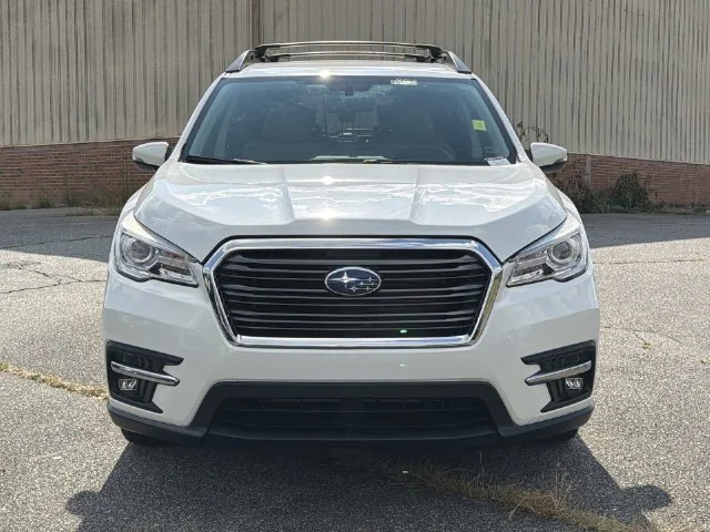 Used 2022 White Subaru Limited image 16