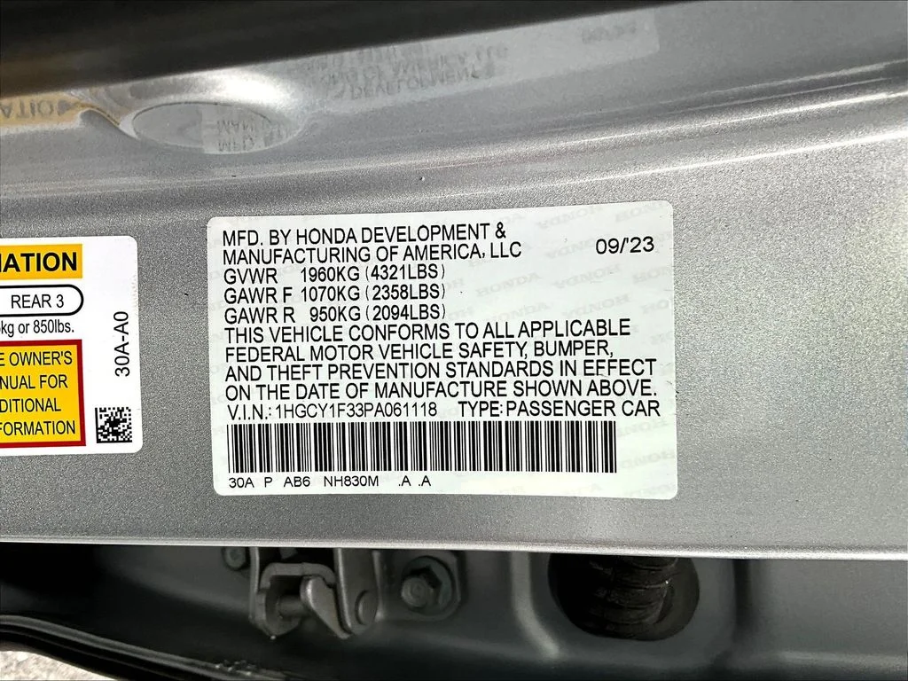 Certified Used 2023 Lunar Silver Metallic Honda 1.5T EX image 19