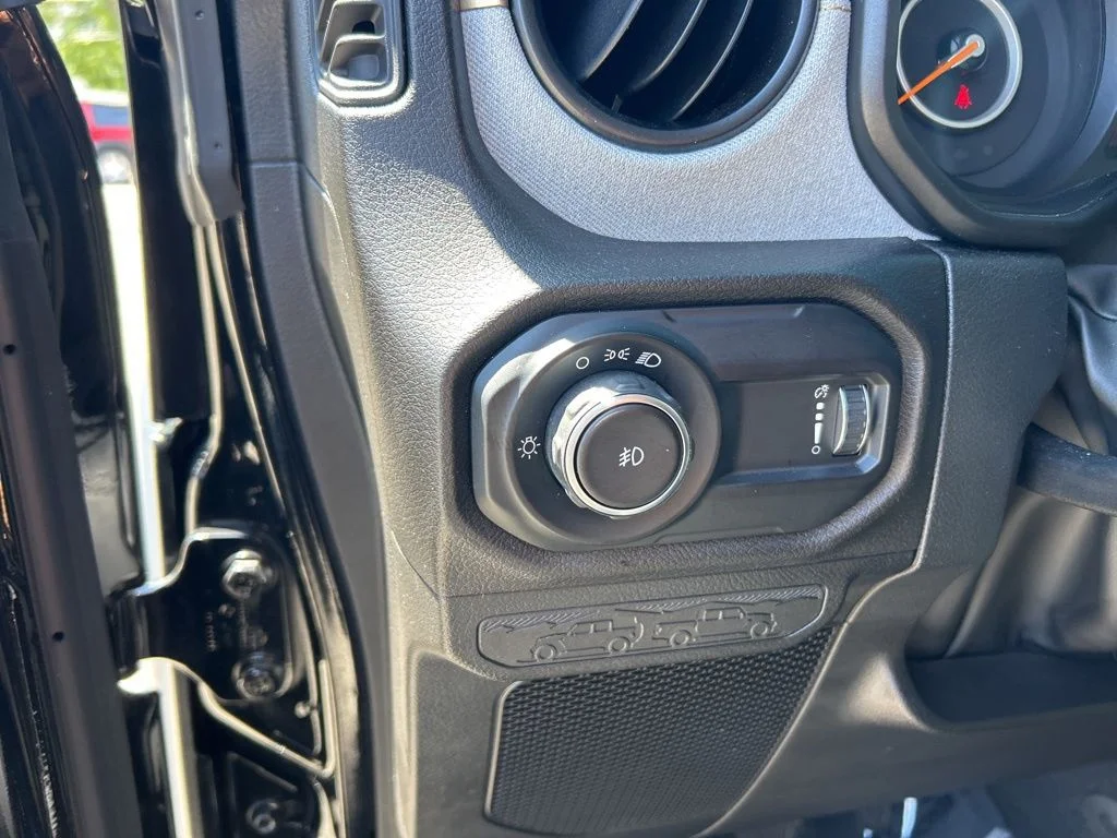 Certified Used 2025 Black Jeep Sport image 33