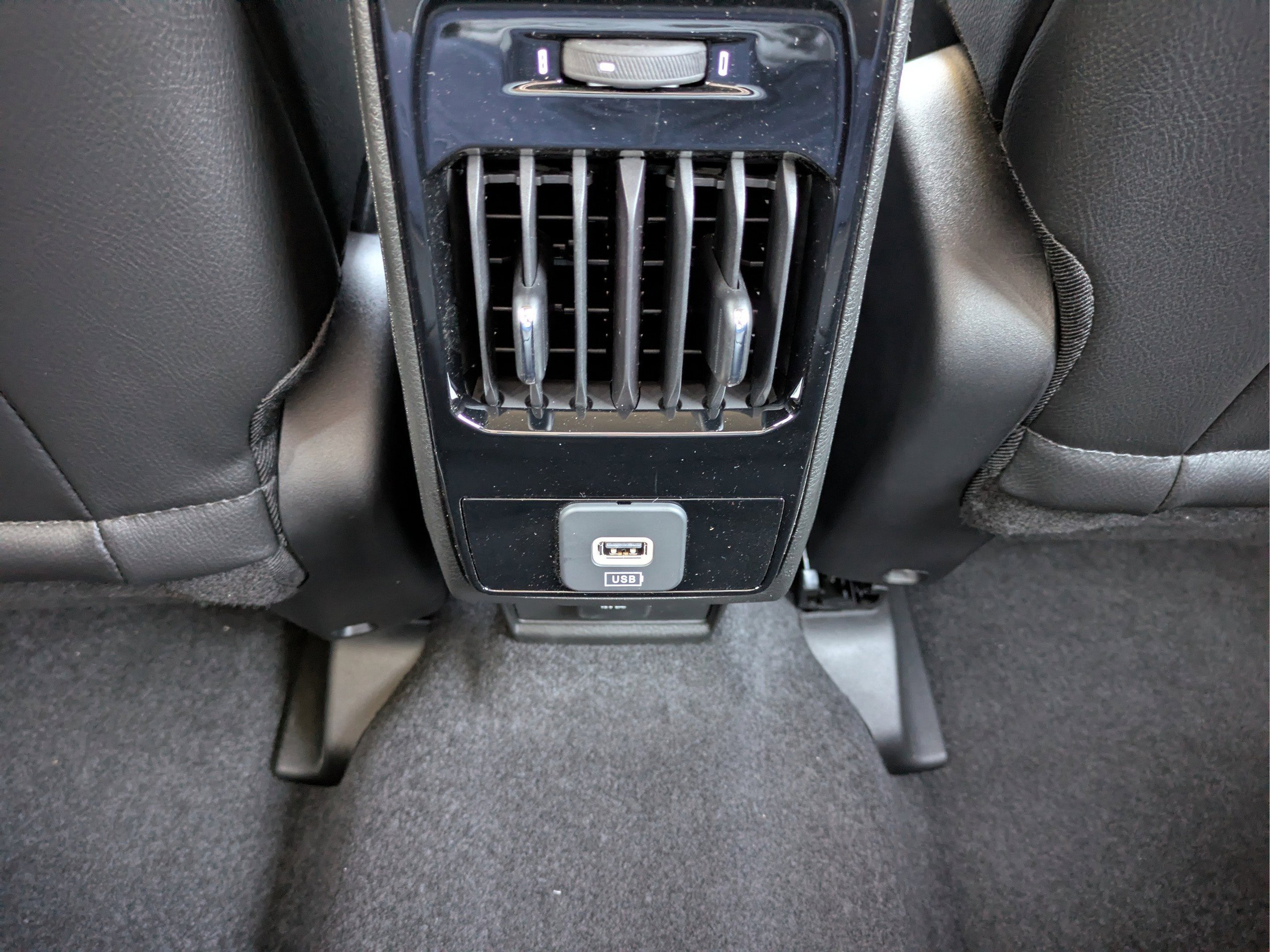 New 2026 Joose (DISC) Jeep Limited Altitude image 14