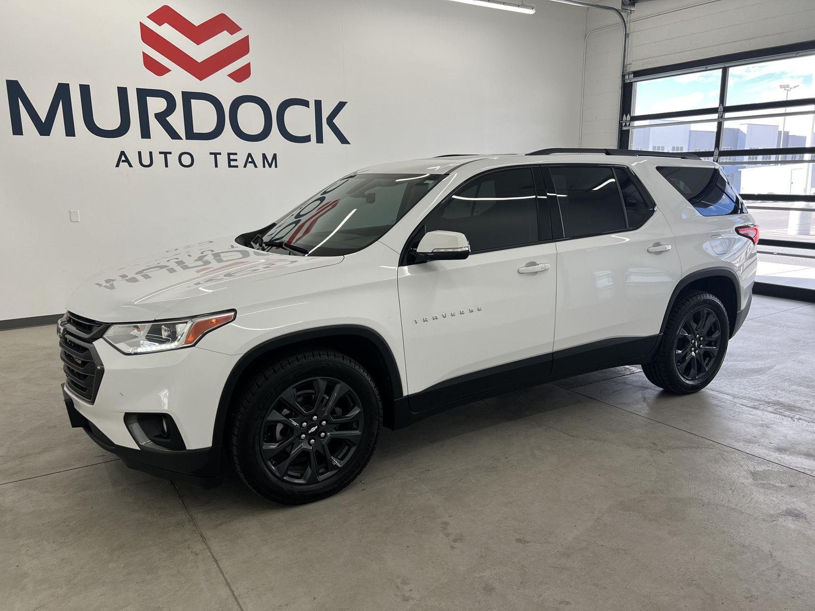 Used 2019 Summit White Chevrolet RS image 1