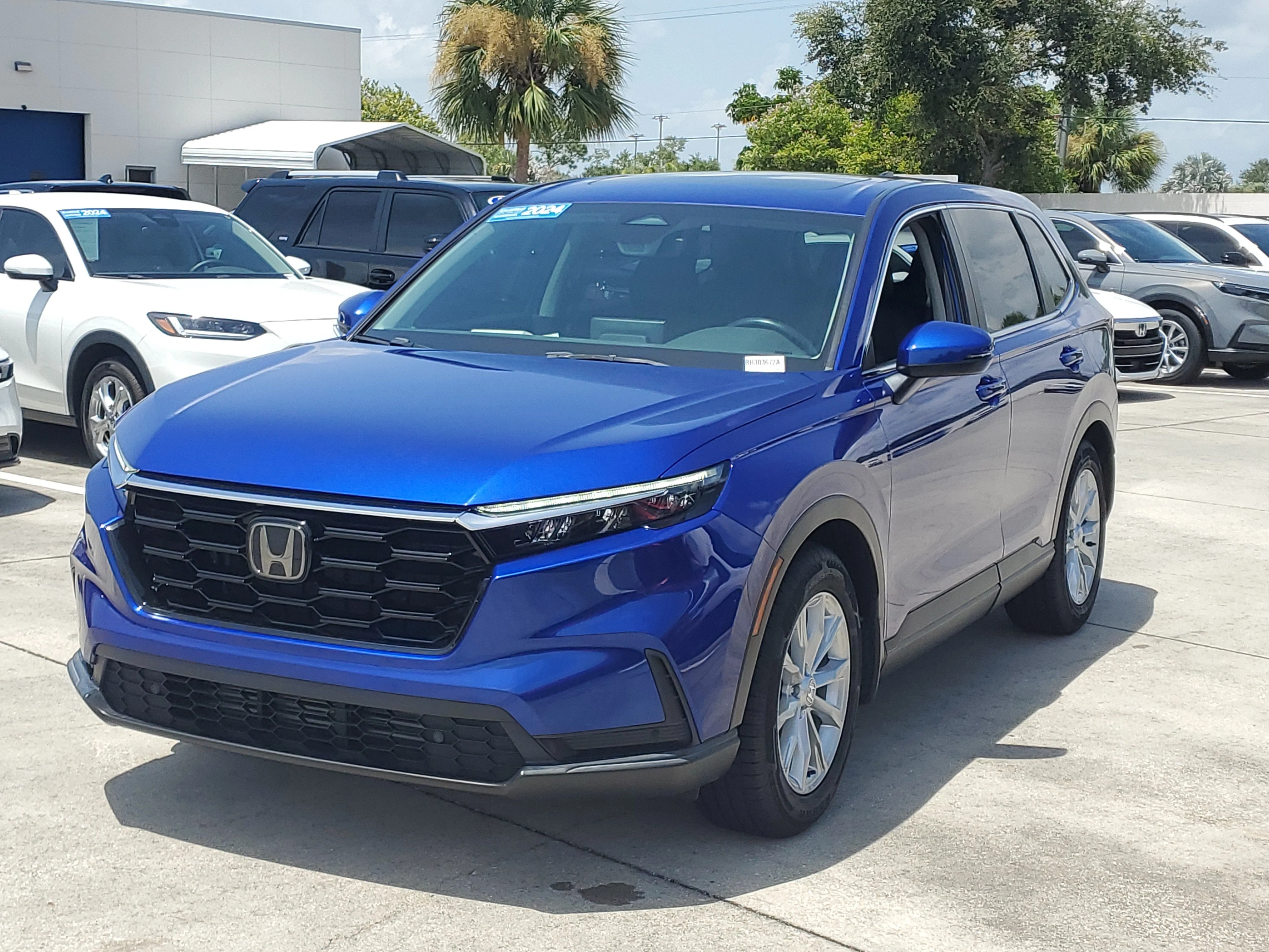 Used 2024 Sparkle Silver Honda EX-L image 2