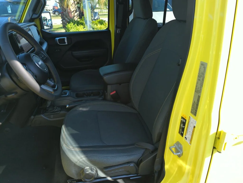Used 2024 Yellow Jeep Sport S image 11