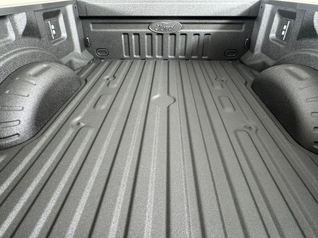 New 2026 White Ford Lariat image 31