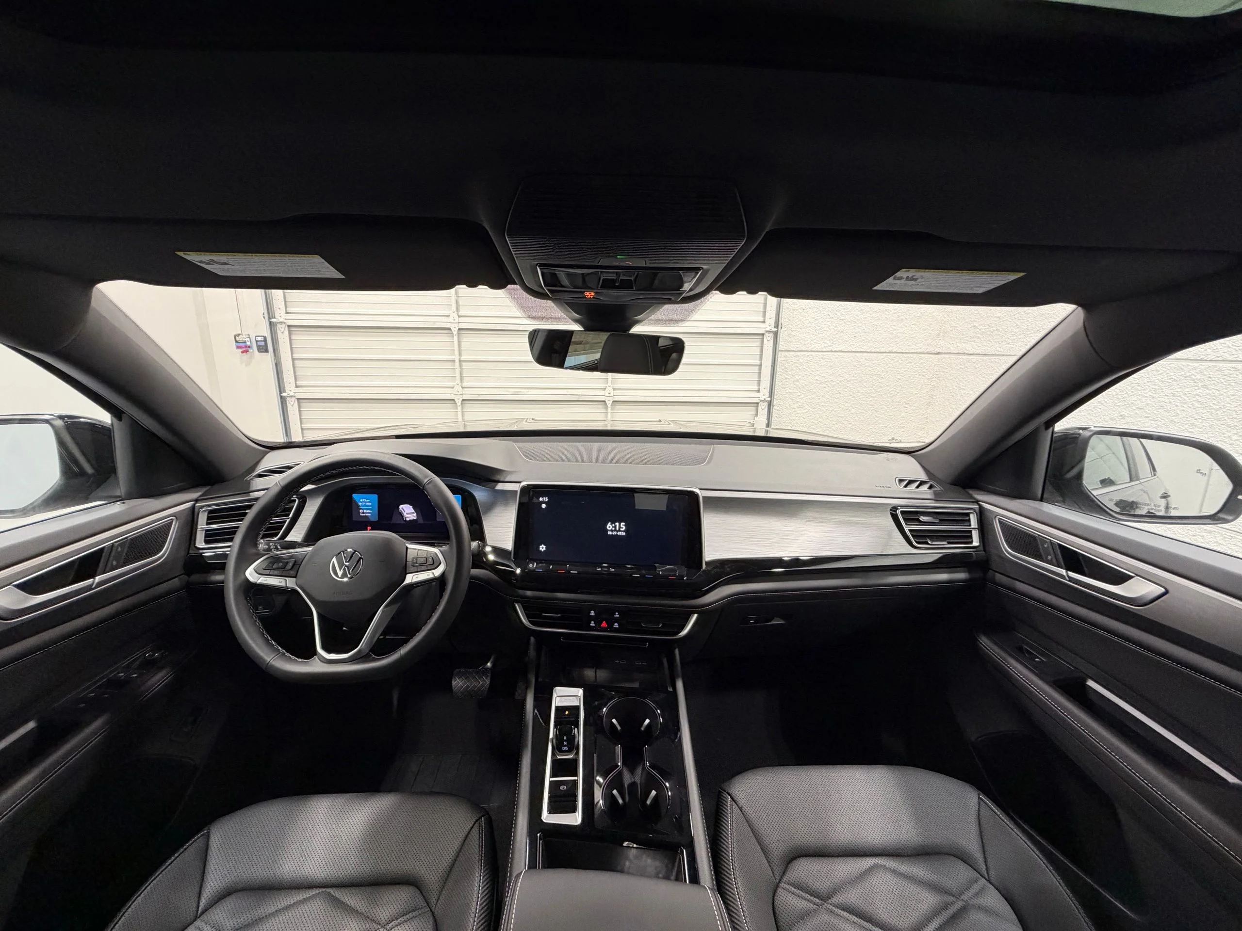 New 2026 Black Volkswagen 2.0T SE w/Technology image 31