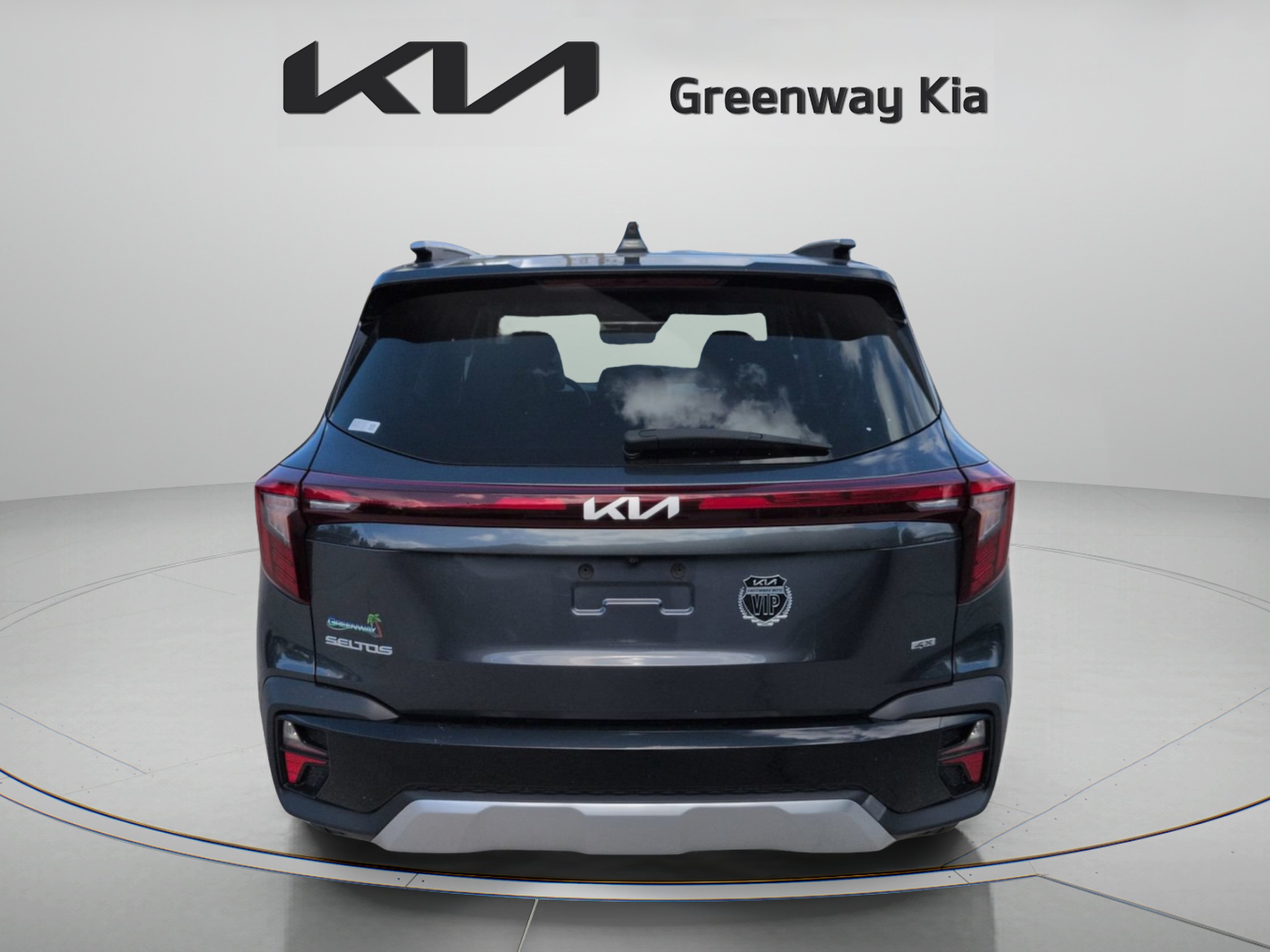 Certified Used 2024 Gravity Gray Kia S image 6
