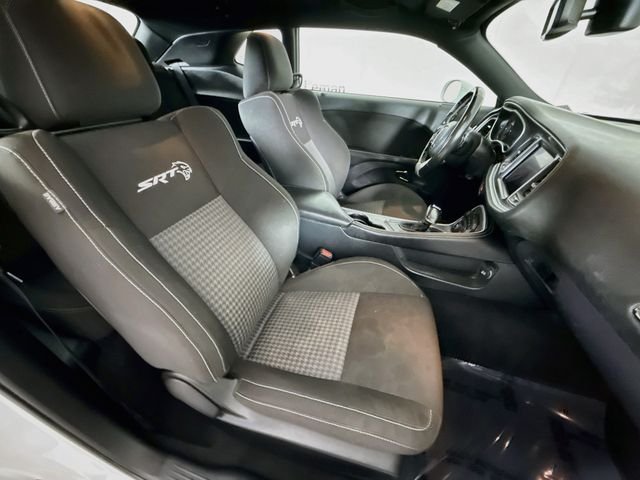 Used 2020 White Dodge SRT Hellcat Redeye Widebody image 27