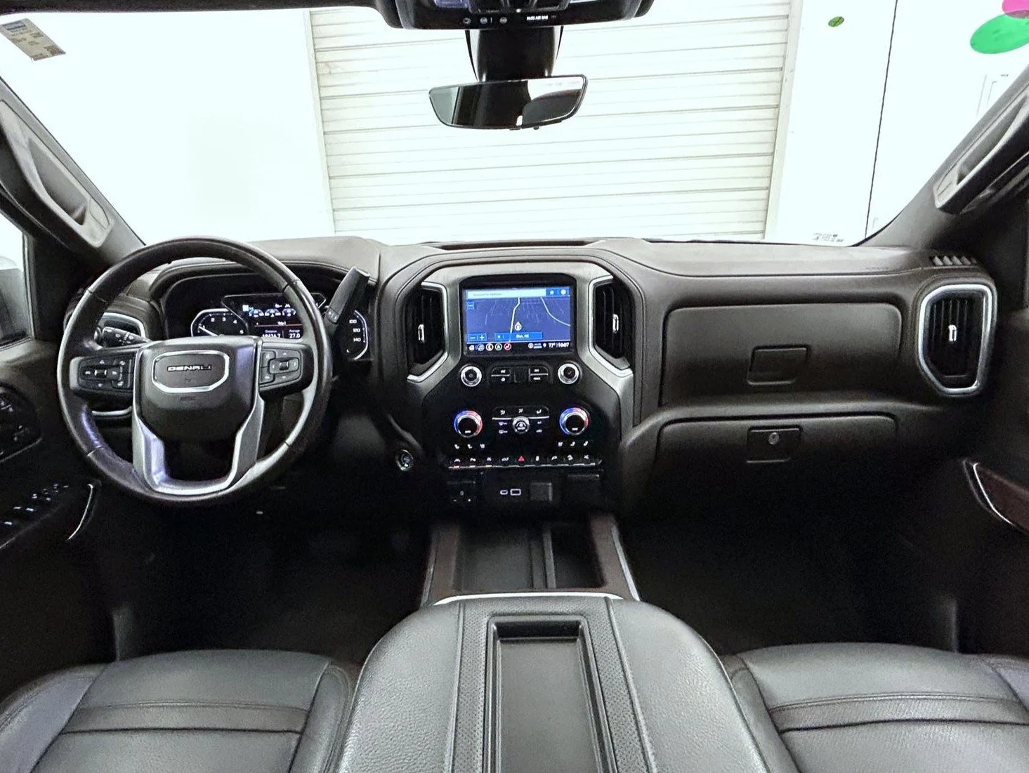 Used 2021 White GMC Denali image 14