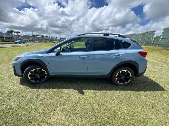 Used 2021 Gray Subaru Premium image 4