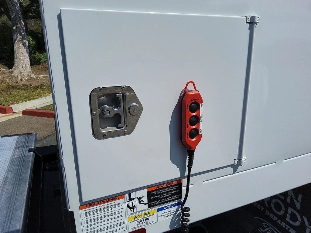 2025 Ford F-550 Super Duty Chassis Cab XL - Photo 13