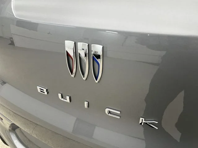 2024 Buick Encore GX Avenir - Photo 38