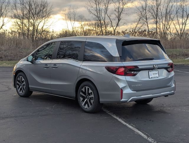 New 2026 Solar Silver Metallic Honda EX-L image 8