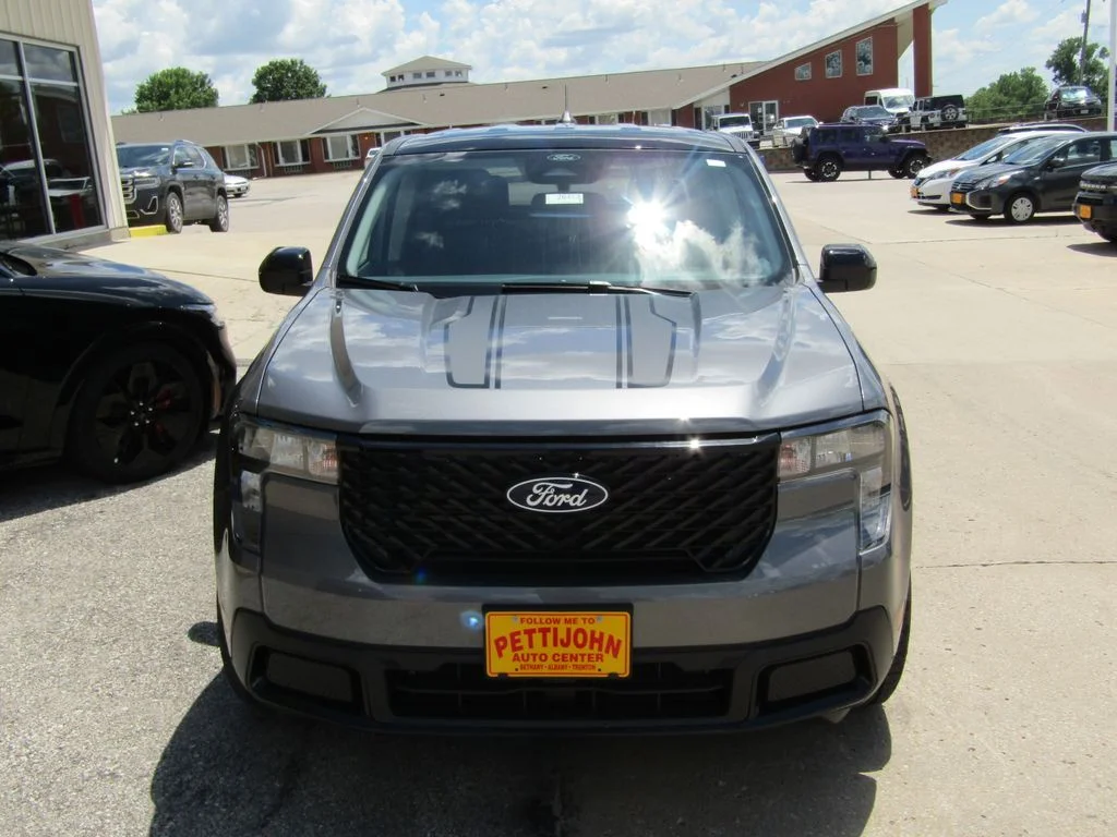 New 2026 Carbonized Gray Metallic Ford XLT image 13