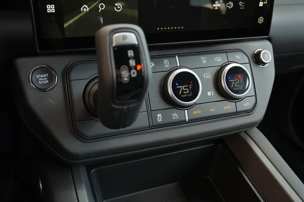 Used 2026 Gray Land Rover S image 23