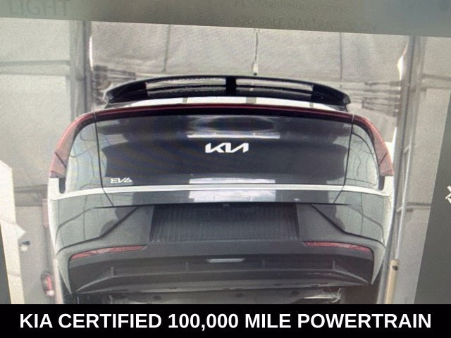 Used 2024 Gray Kia Light image 12
