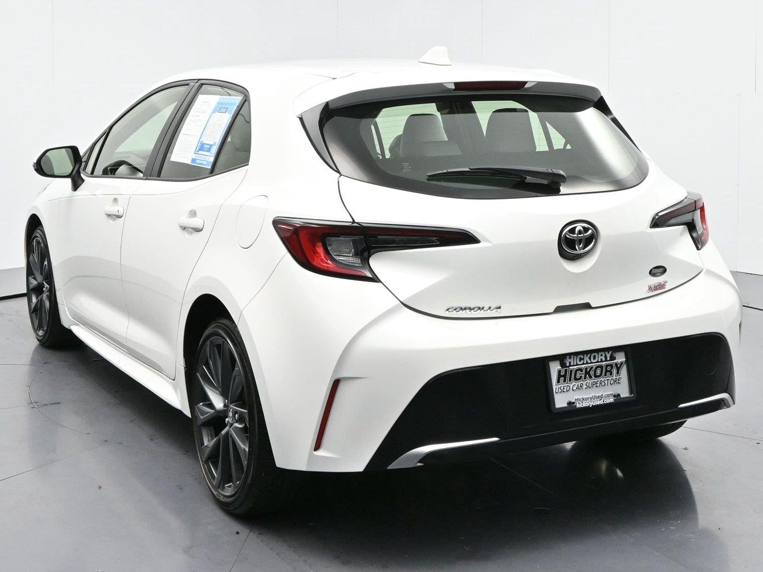 Used 2024 Ice Cap Toyota XSE image 5