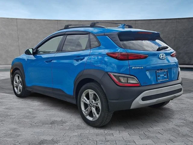 Used 2023 Green Hyundai SEL image 7