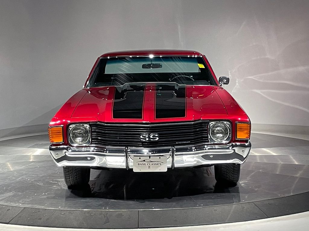 Used 1972 Red Chevrolet  image 3