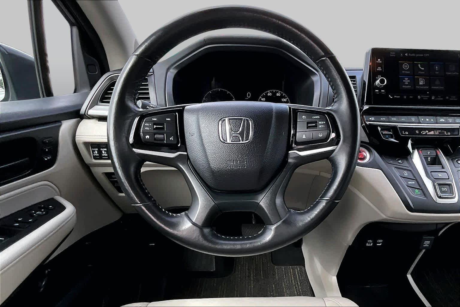 Used 2025 Crystal Black Pearl Honda EX-L image 6