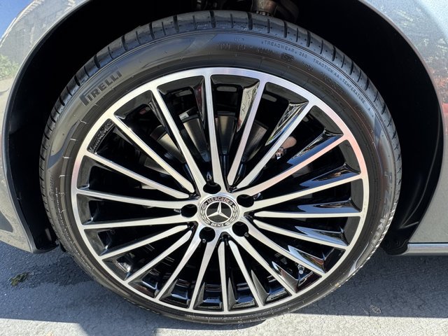 New 2026 Selenite Grey Metallic Mercedes-Benz C 300 image 7