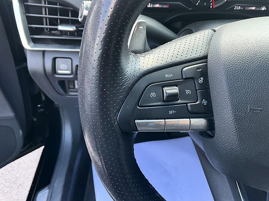 Used 2023 Black Cadillac Sport image 34