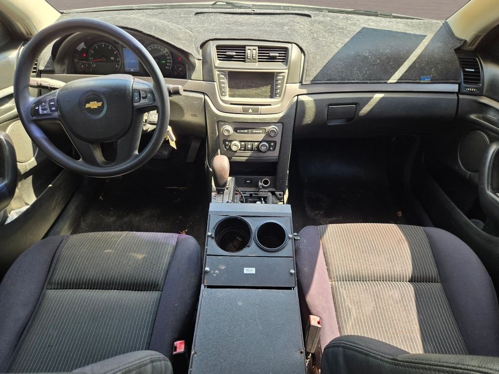 Used 2013 White Chevrolet Police image 18