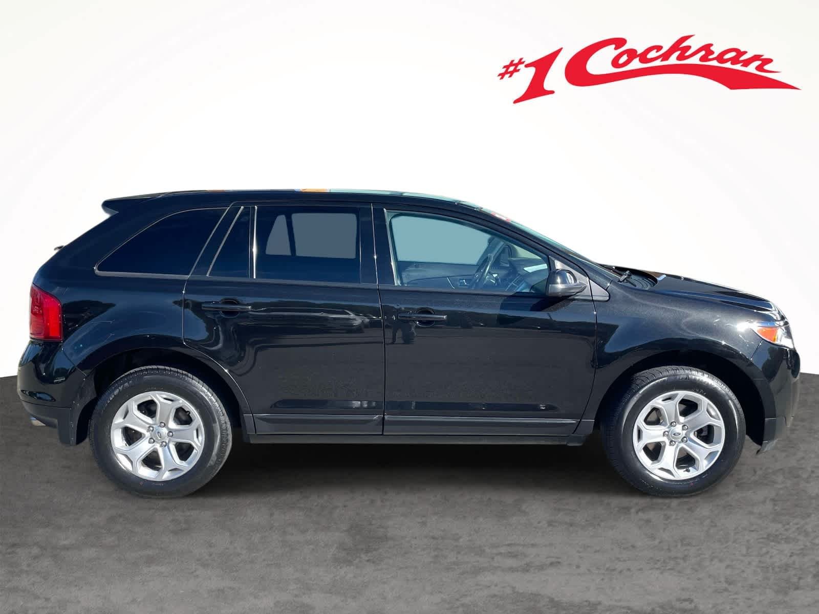 Used 2013 Tuxedo Black Metallic Ford SEL image 8