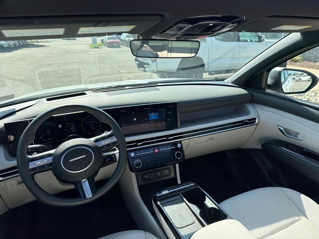 Used 2025 White Hyundai Limited image 11