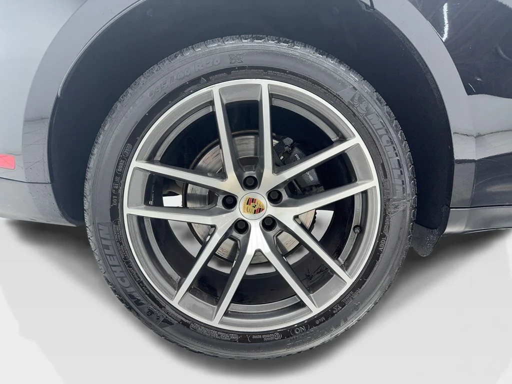 Used 2022 Black Porsche Base image 16