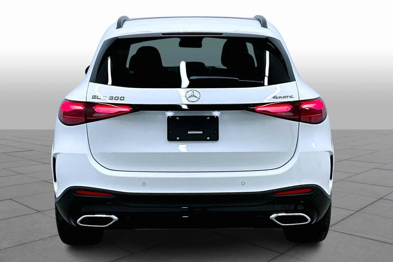 2025 Mercedes-Benz GLC Base - Photo 4