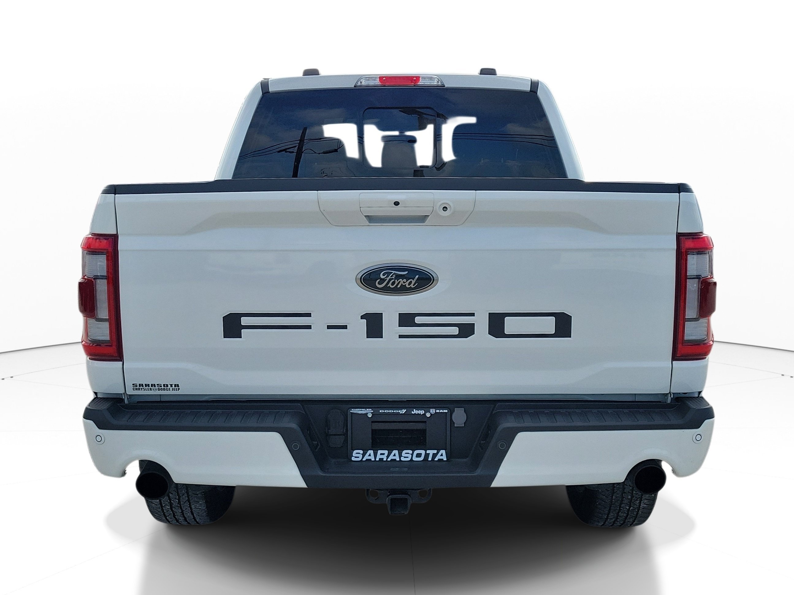 Used 2023 White Metallic Ford LARIAT image 5