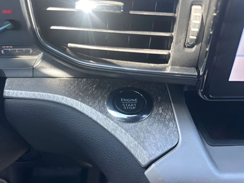 Used 2022 Gray Ford Timberline image 23