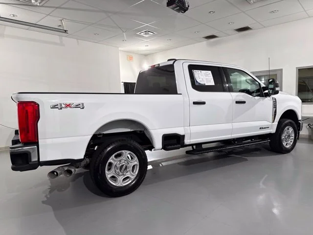 Used 2025 White Ford XLT image 10