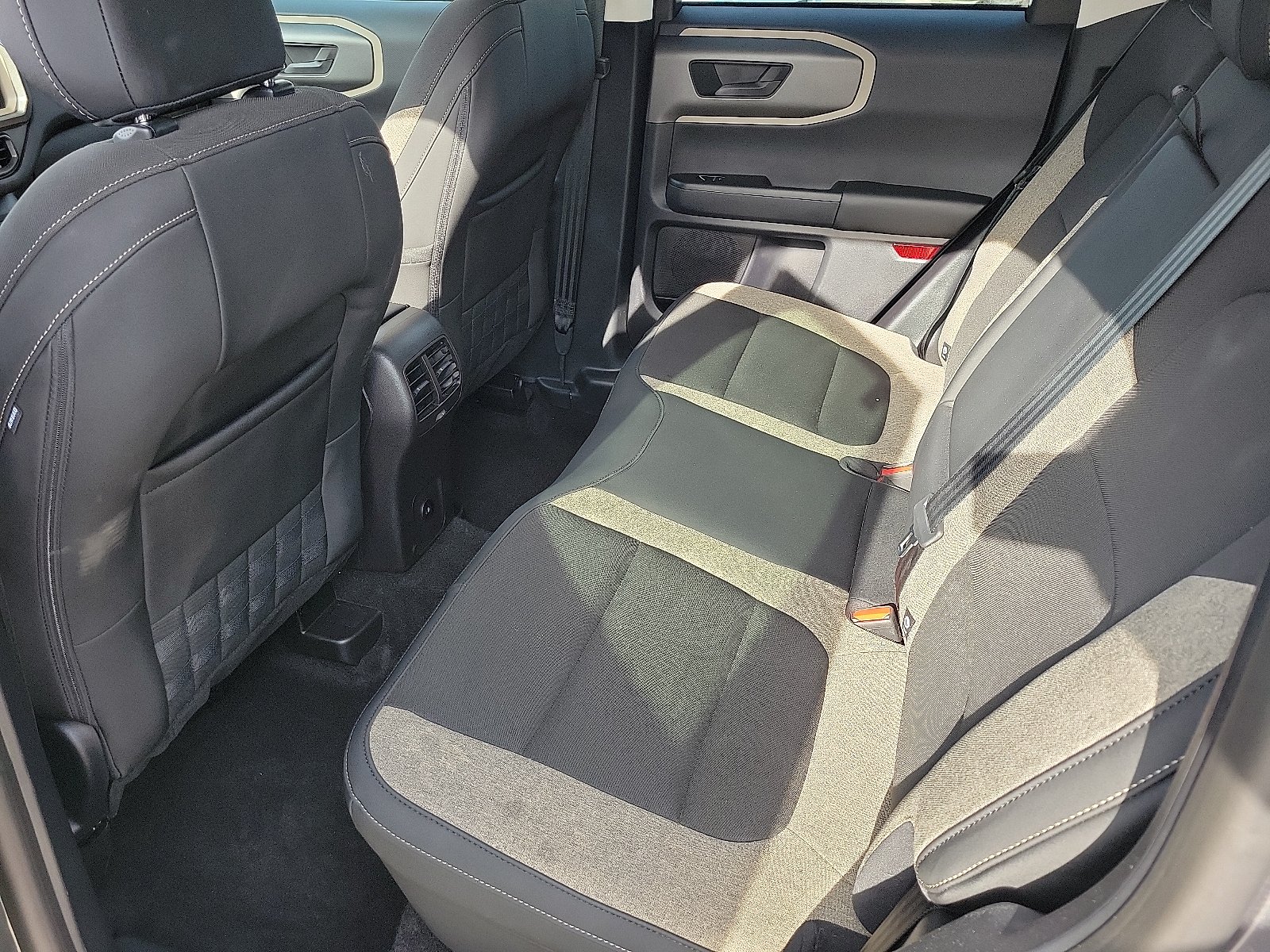 Used 2025 Gray Metallic Ford Big Bend image 16