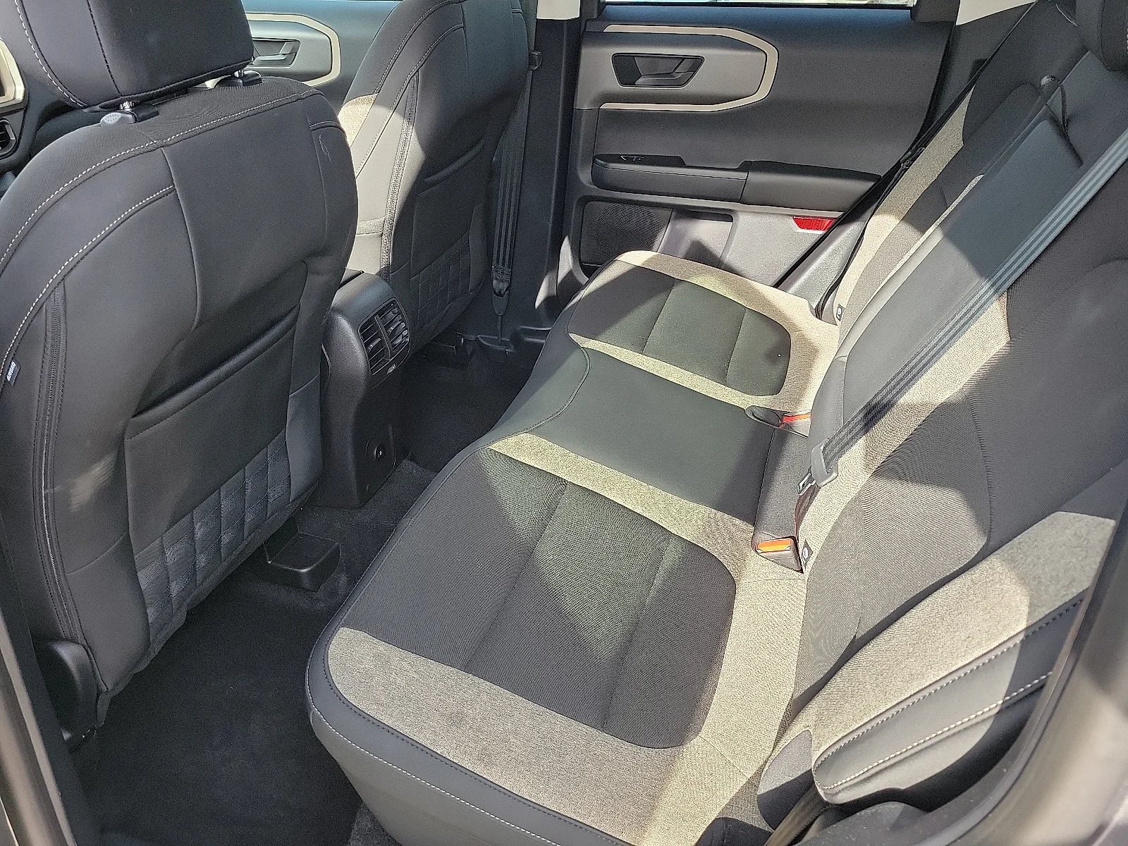 Used 2025 Gray Metallic Ford Big Bend image 16