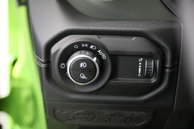 New 2026 Mojito Exterior Paint Jeep Mojave X image 13