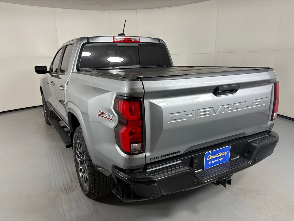 Used 2023 Gray Chevrolet Z71 image 6